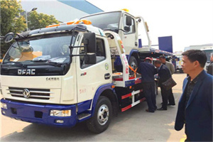 海西汽车道路救援拖车价格